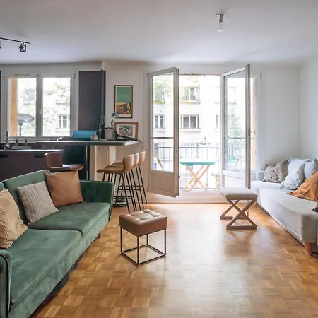 Cosy 1bd Apart With Balcony For 4